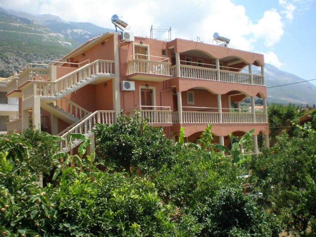 Marinos At Lourdata Village Lourdata (Kefalonia)